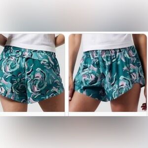 Athleta Hustle 3” Short